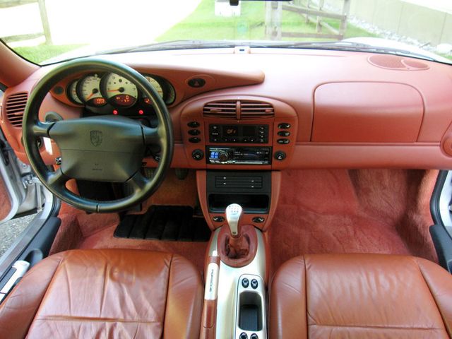 1999 Porsche 911 Carrera 2dr Carrera Cabriolet 6-Speed Manual - 23040590 - 23