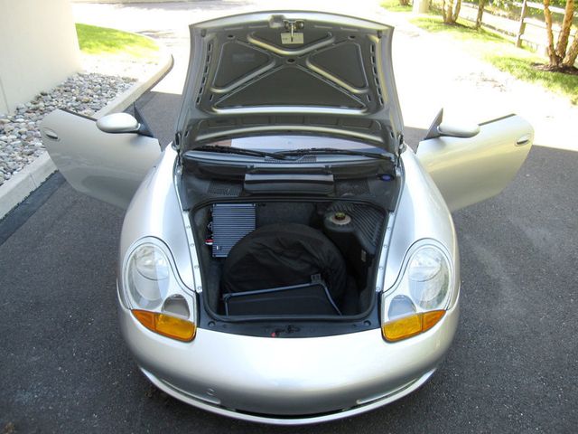 1999 Porsche 911 Carrera 2dr Carrera Cabriolet 6-Speed Manual - 23040590 - 32