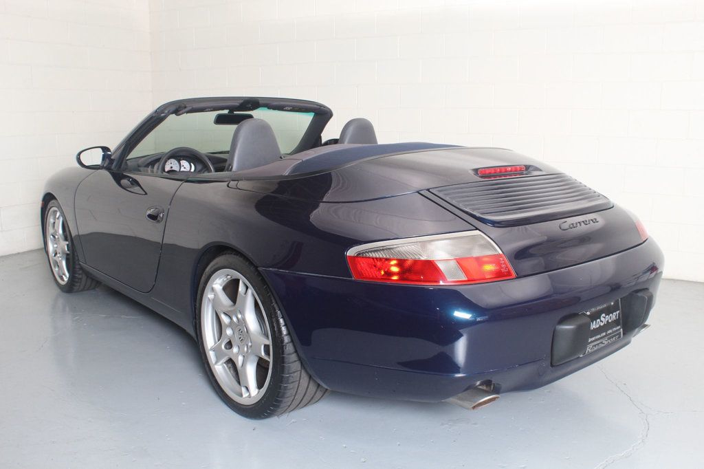 1999 Porsche 911 Cabriolet photo 2