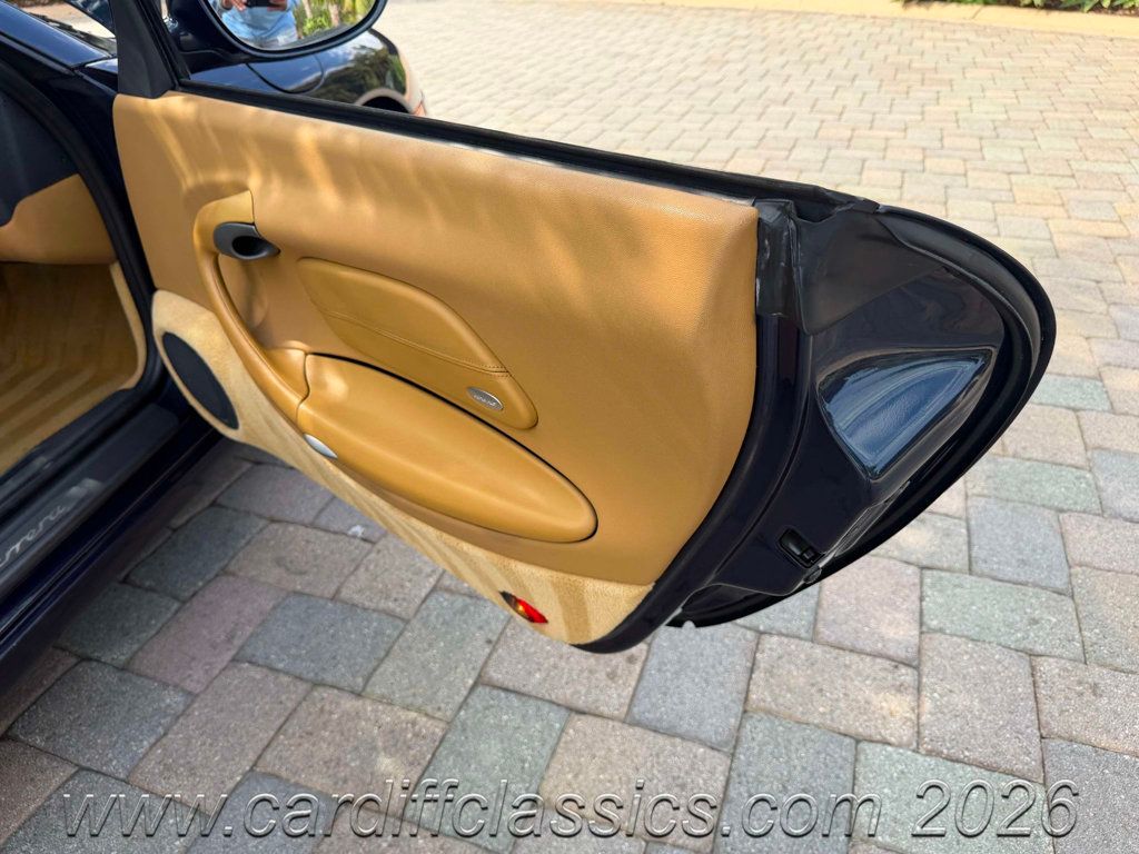 1999 Porsche 911 Carrera 2dr Carrera Coupe 6-Speed Manual - 23043364 - 24