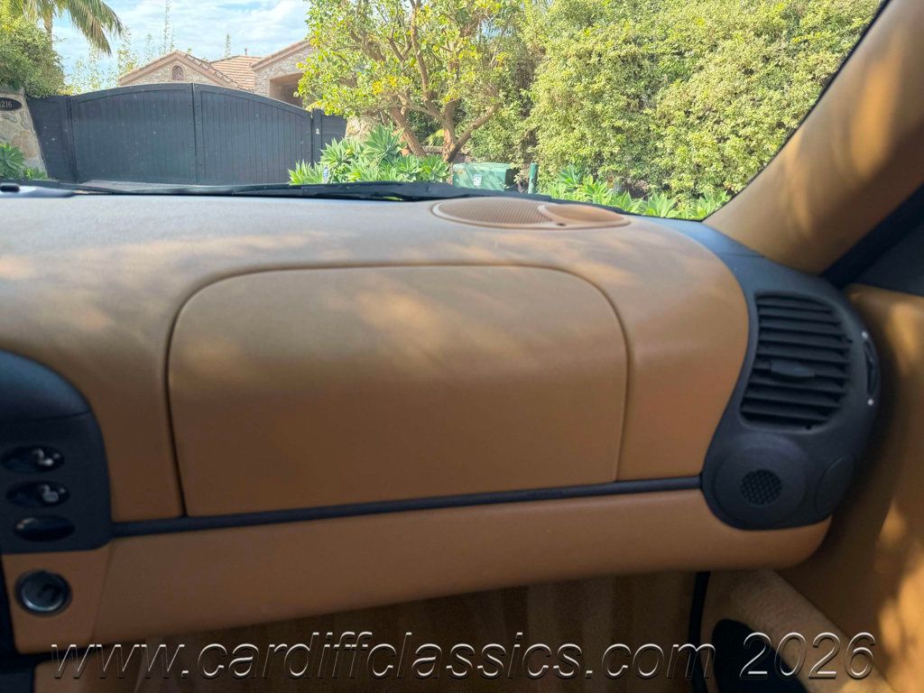 1999 Porsche 911 Carrera 2dr Carrera Coupe 6-Speed Manual - 23043364 - 27