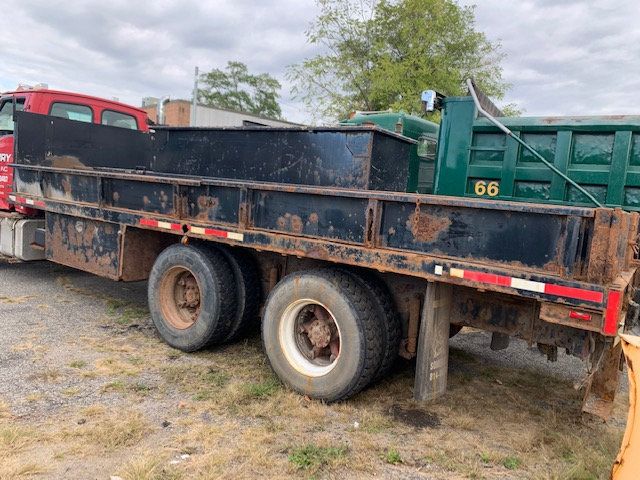 1999 Sterling L9500 TANDEM AXLE FLATBED TRUCK MULTIPLE USES READY FOR WORK - 21548239 - 3