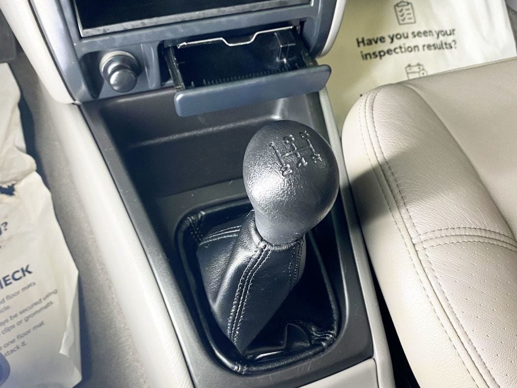 1999 Subaru Forester L photo 26