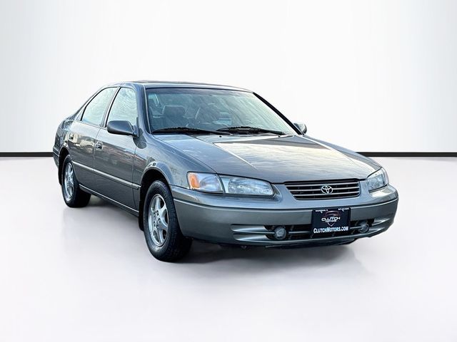 1999 Toyota Camry 4dr Sedan CE Automatic - 22972786 - 2
