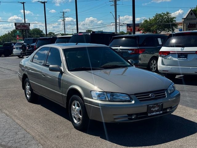 1999 Toyota Camry 4dr Sedan CE Automatic - 23046292 - 2