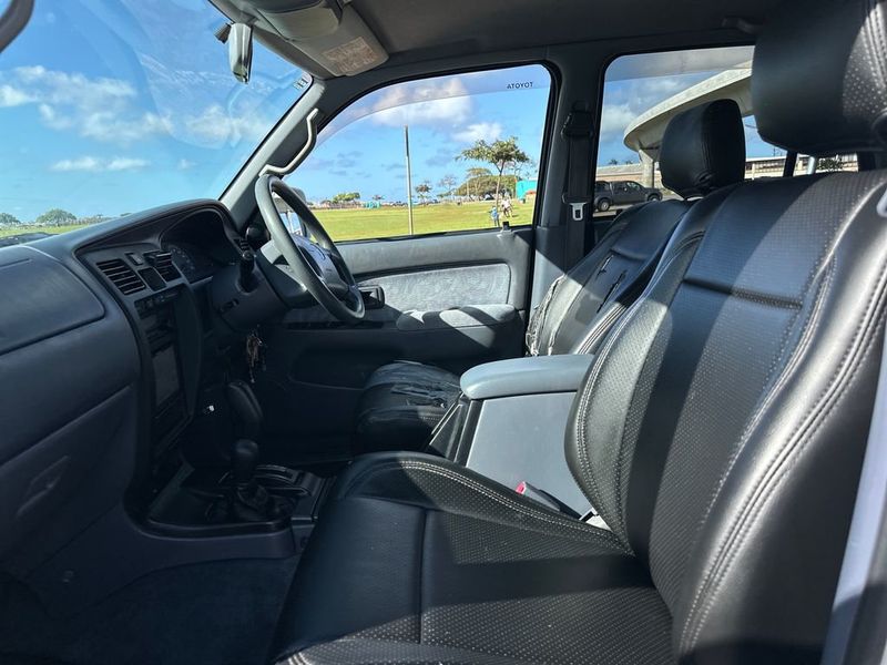 1999 Toyota Hilux Surf - 22985410 - 11