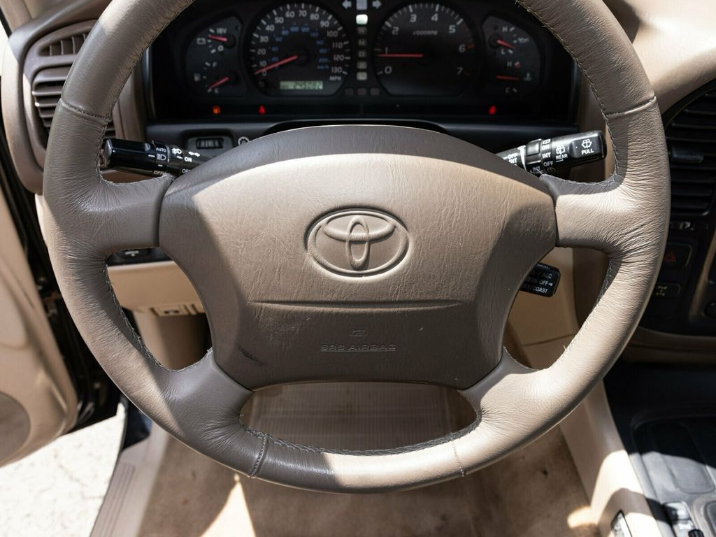 1999 Toyota Land Cruiser 1-Owner in Nashville Since New!! Factory Rear Differential Lock - 22873123 - 29