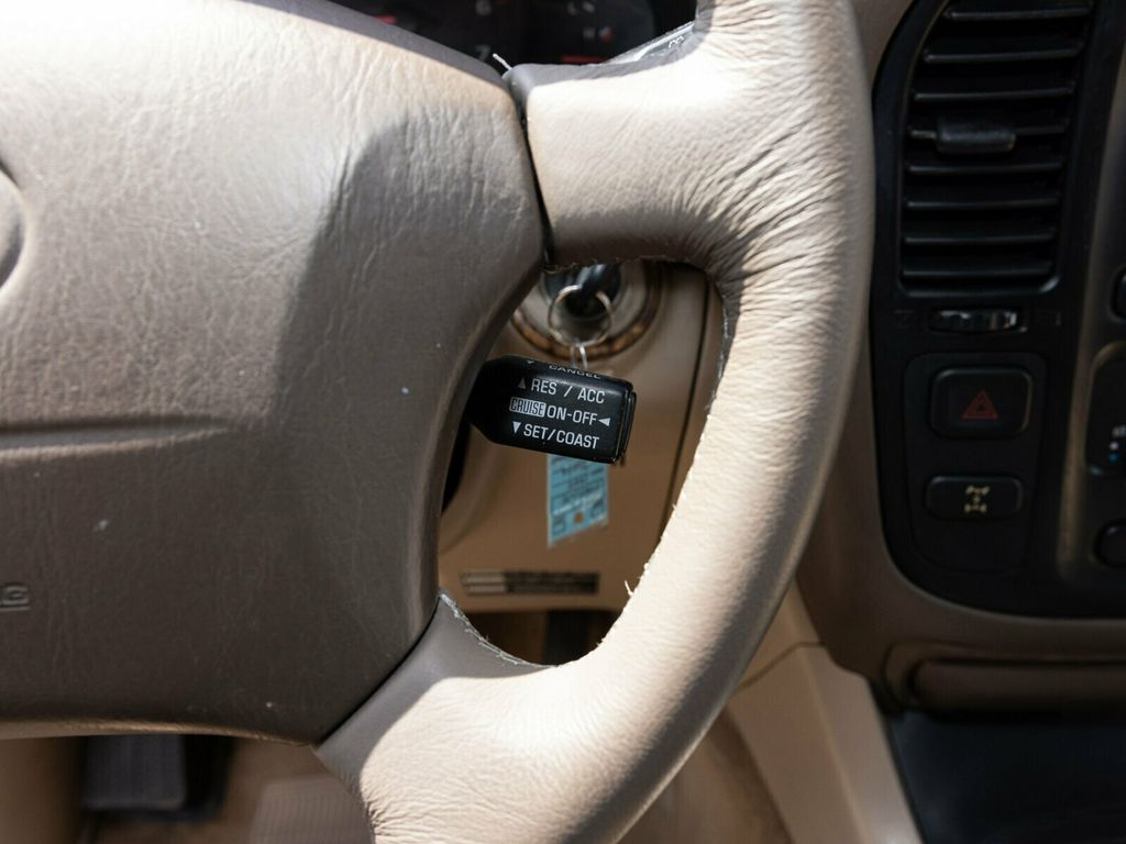 1999 Toyota Land Cruiser 1-Owner in Nashville Since New!! Factory Rear Differential Lock - 22873123 - 31