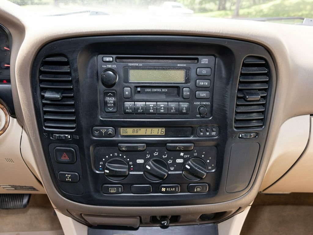 1999 Toyota Land Cruiser 1-Owner in Nashville Since New!! Factory Rear Differential Lock - 22873123 - 35