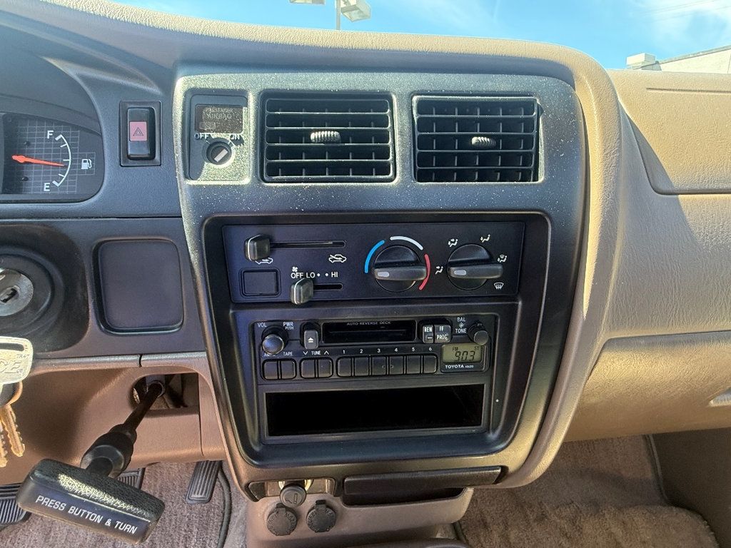 1999 Toyota Tacoma Reg Cab Manual - 22998618 - 18