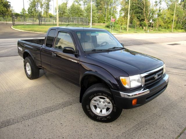 1999 Toyota Tacoma XtraCab Manual 4WD - 23079345 - 1