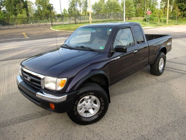 1999 Toyota Tacoma XtraCab Manual 4WD - 23079345 - 3