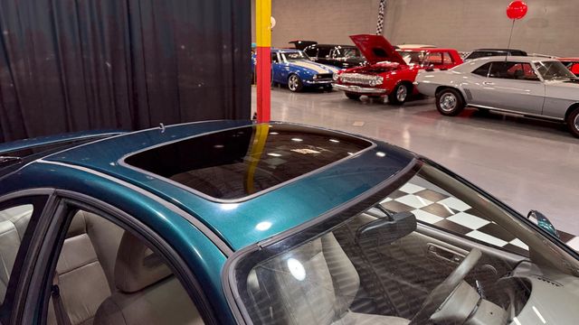 2000 Acura Integra 3dr Sport Coupe GS-R Manual - 22974822 - 46