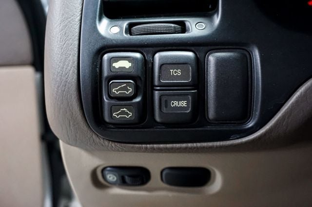 2000 Acura TL *3.2TL Sedan* *Only 44k Miles* *White Diamond Pearl*  - 23013219 - 24