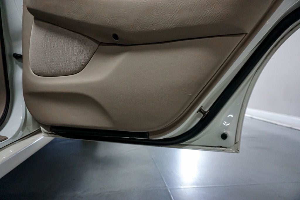 2000 Acura TL *3.2TL Sedan* *Only 44k Miles* *White Diamond Pearl*  - 23013219 - 80