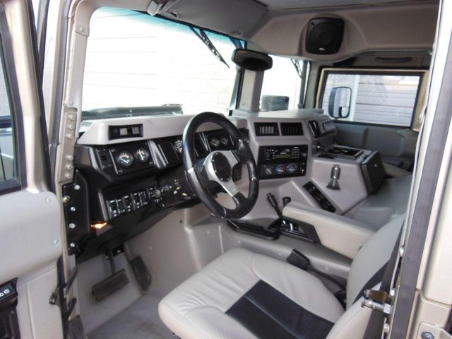 2000 AM General Hummer 4-Passenger Wgn Enclosed - 11094446 - 40