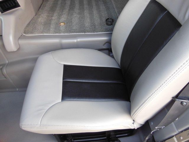 2000 AM General Hummer 4-Passenger Wgn Enclosed - 11094446 - 53