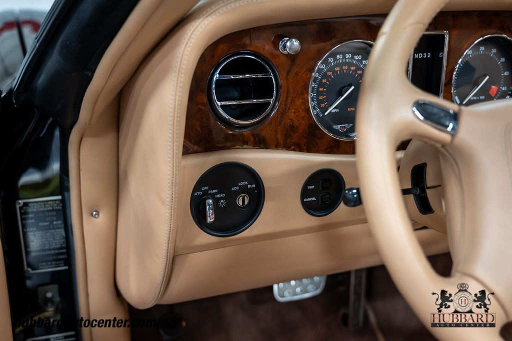 2000 Bentley Azure Base Trim - 22977499 - 69