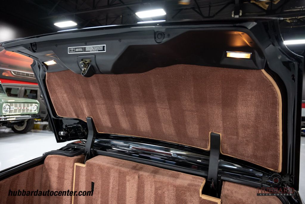 2000 Bentley Azure Base Trim - 22977499 - 93