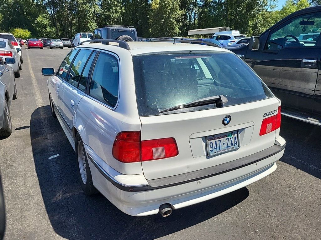 2000 BMW 5 Series 528iAT - 22896125 - 1