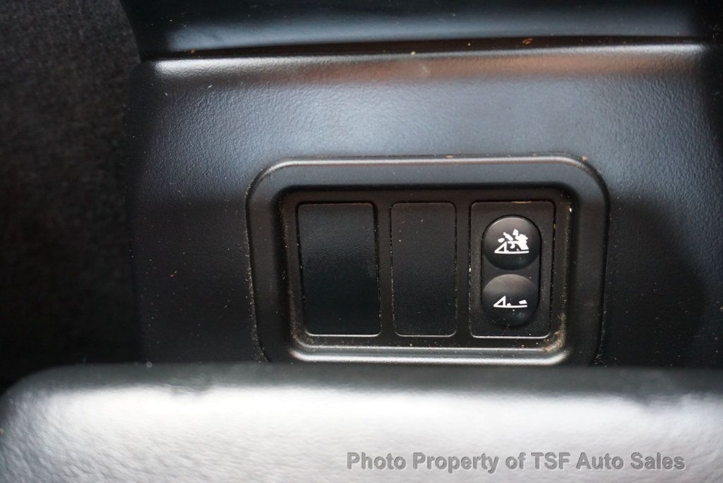 2000 BMW Z3 Roadster 5 SPEED MANUAL EXTEMELY LOW MILES CLEAN CARFAX  - 23001285 - 31