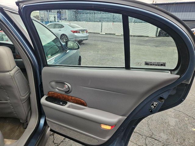 2000 Buick LeSabre Limited 4dr Sedan - 22984341 - 12