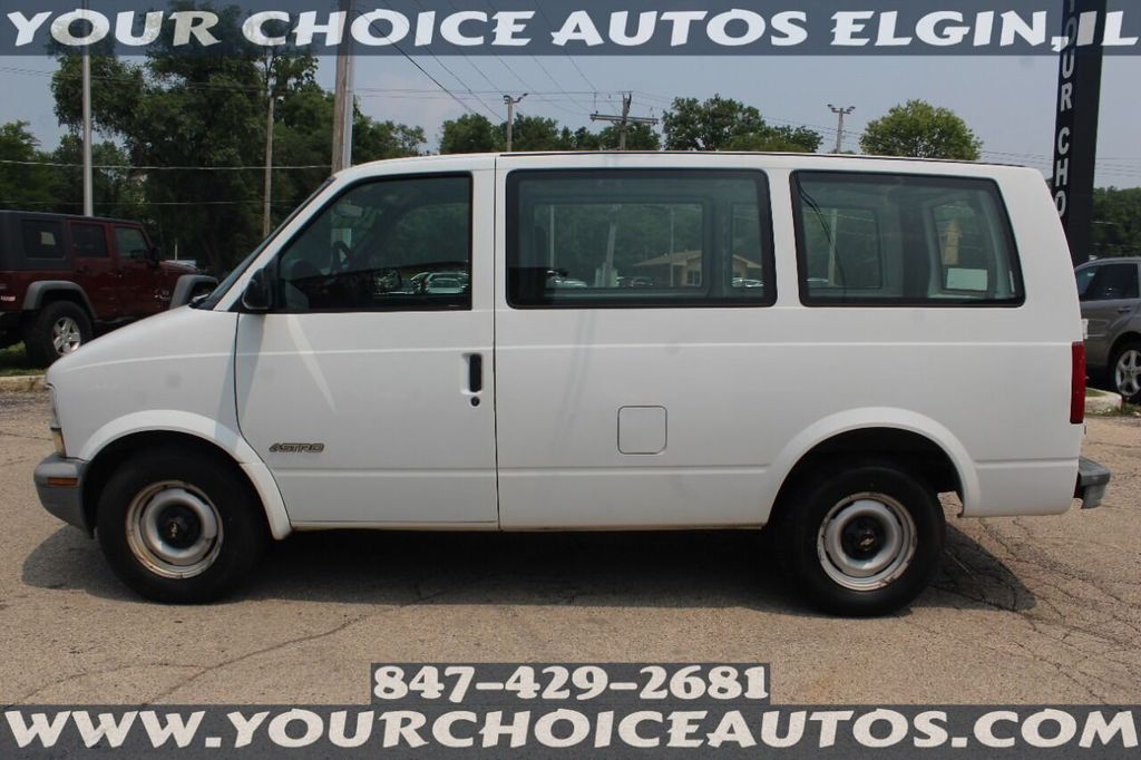 2000 Chevrolet Astro Base 3dr Extended Cargo Mini Van - 22036805 - 1