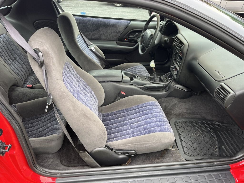 2000 Chevrolet Camaro 2 Owner / Clean Carfax - 23047933 - 27