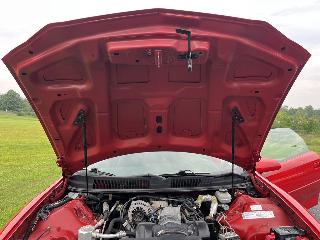2000 Chevrolet Camaro 2 Owner / Clean Carfax - 23047933 - 40