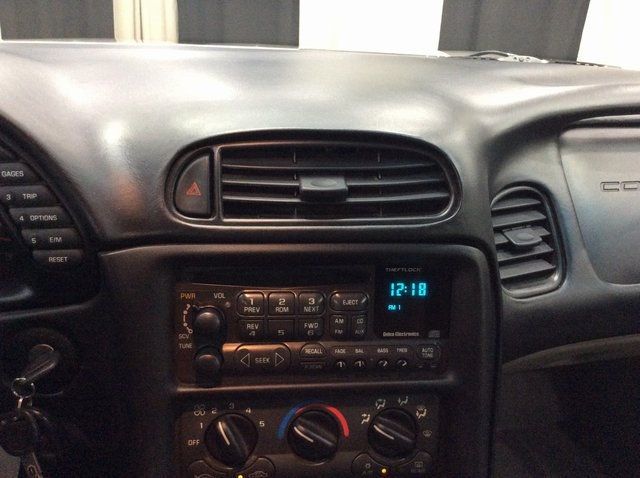 2000 Chevrolet Corvette 2dr Convertible - 22956833 - 16