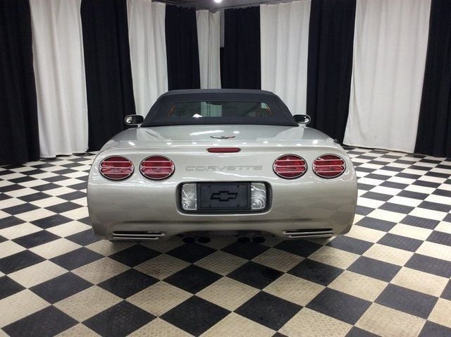 2000 Chevrolet Corvette 2dr Convertible - 22956833 - 4