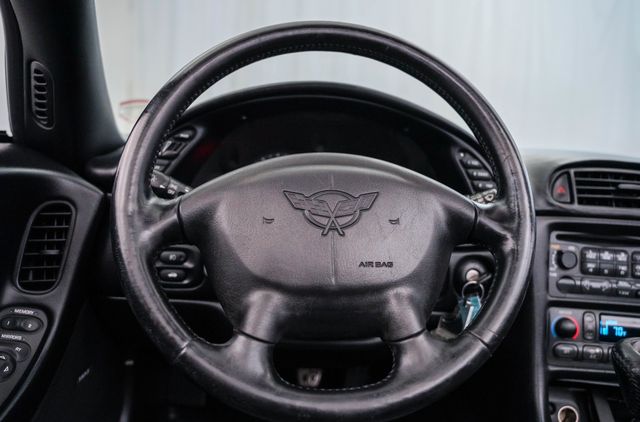 2000 Chevrolet Corvette 2dr Convertible - 23067080 - 39