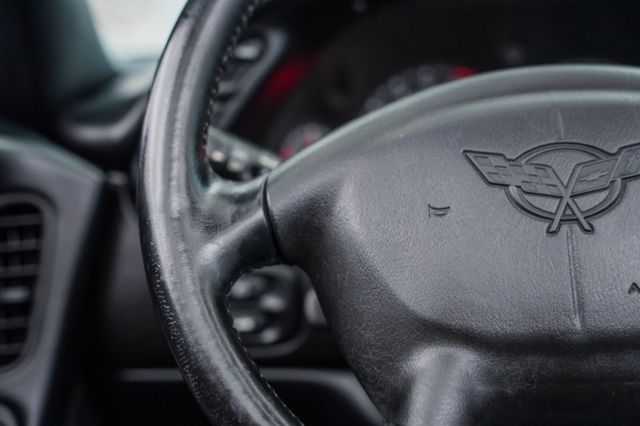 2000 Chevrolet Corvette 2dr Convertible - 23067080 - 40
