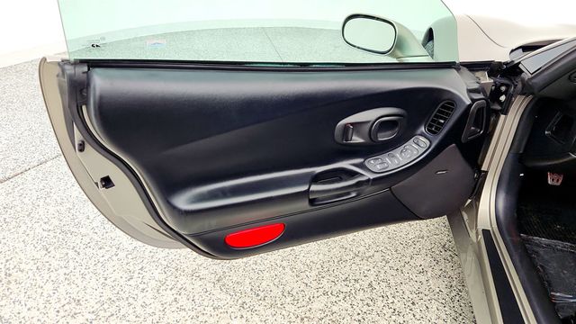 2000 Chevrolet Corvette 2dr Convertible - 23008107 - 10