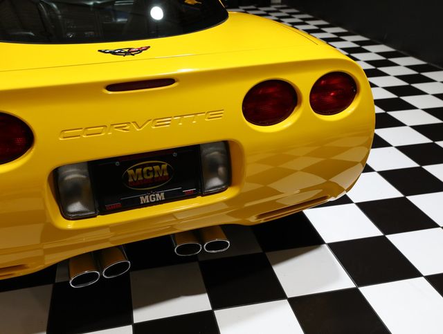 2000 Chevrolet Corvette 2dr Coupe - 23040849 - 24