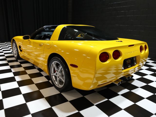 2000 Chevrolet Corvette 2dr Coupe - 23040849 - 30