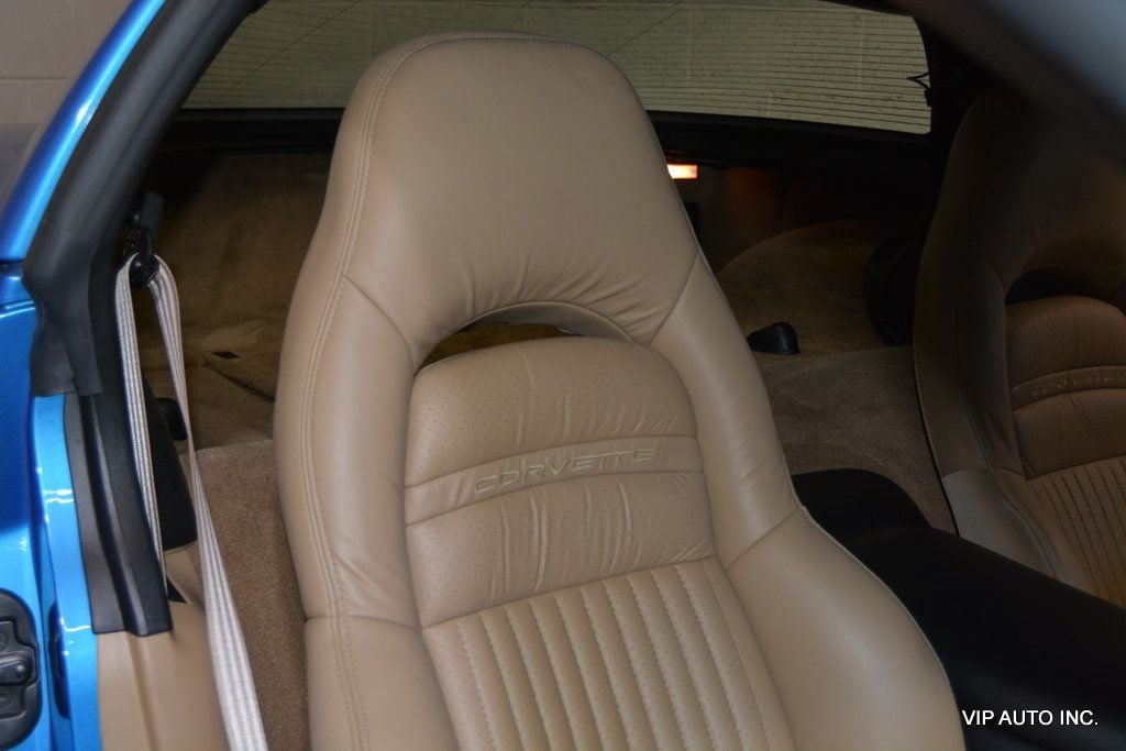 2000 Chevrolet Corvette 2dr Coupe - 22930966 - 11