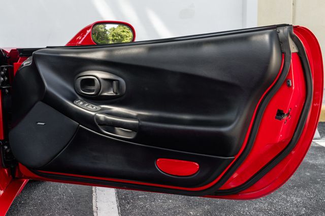 2000 Chevrolet Corvette 2dr Coupe - 22918119 - 29