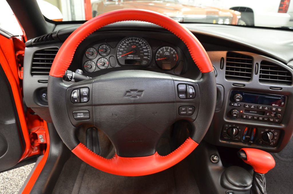 2000 Chevrolet Monte Carlo Pace Car Replica - 20152839 - 13
