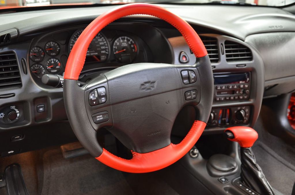 2000 Chevrolet Monte Carlo Pace Car Replica - 20152839 - 72
