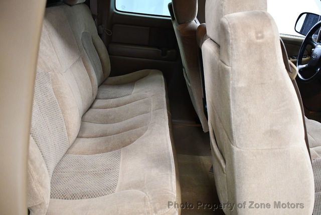 2000 Chevrolet Silverado 1500 3dr Ext Cab 143.5" WB 4WD LT - 21762165 - 17