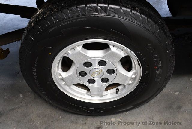 2000 Chevrolet Silverado 1500 3dr Ext Cab 143.5" WB 4WD LT - 21762165 - 35