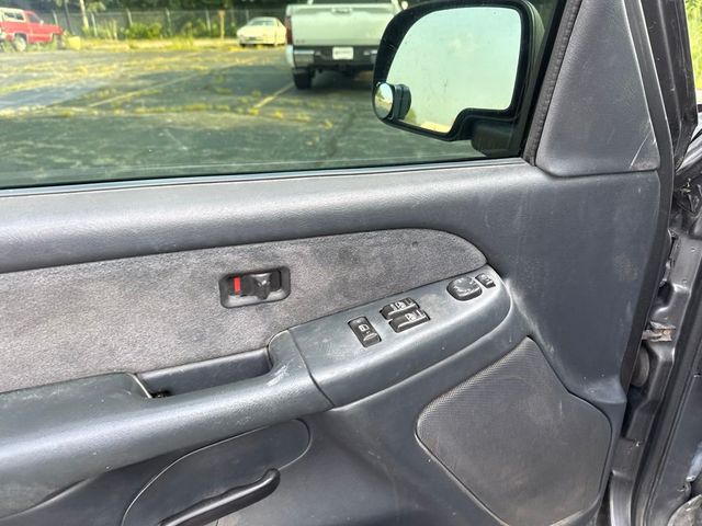 2000 Chevrolet Silverado 1500 Reg Cab 133.0" WB LS - 23055486 - 9