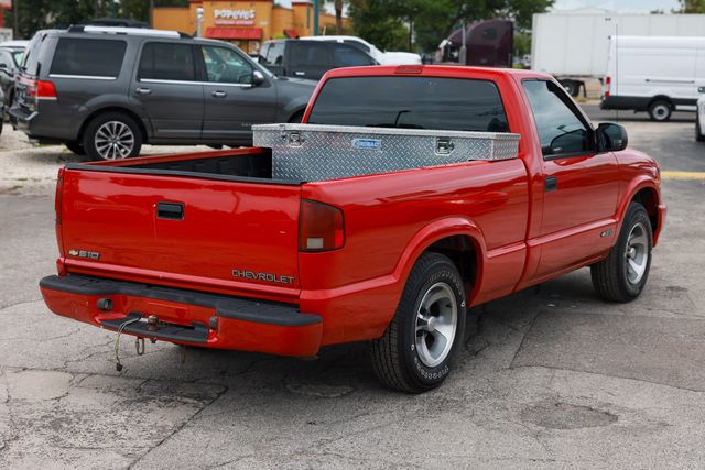 2000 Chevrolet S-10 Reg Cab 108" WB LS - 23060921 - 13
