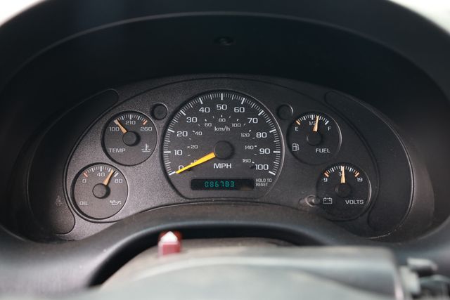 2000 Chevrolet S-10 Reg Cab 108" WB LS - 23060921 - 23