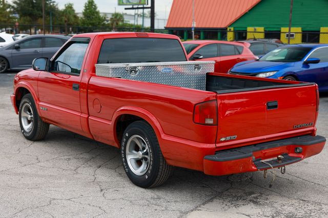 2000 Chevrolet S-10 Reg Cab 108" WB LS - 23060921 - 7