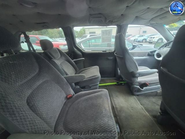 2000 Chrysler Voyager 4dr Grand SE 119" WB - 22930624 - 4
