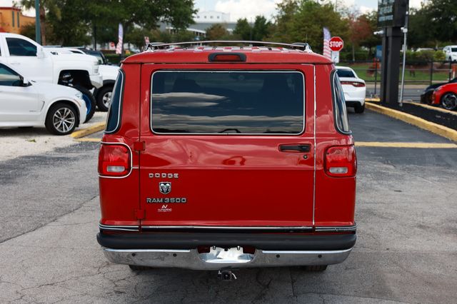 2000 Dodge Ram Wagon 3500 127" WB MAXI - 23046069 - 11