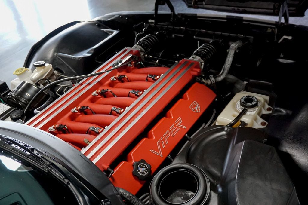 2000 Dodge Viper *Viper GTS* *Steel Gray* *Silver Stripes* *Only 15k Miles* - 22968135 - 12
