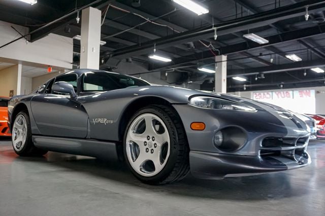 2000 Dodge Viper *Viper GTS* *Steel Gray* *Silver Stripes* *Only 15k Miles* - 22968135 - 1
